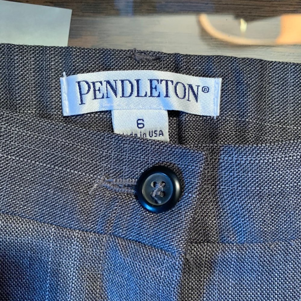 NEW Grey Pendleton lined slacks size 6